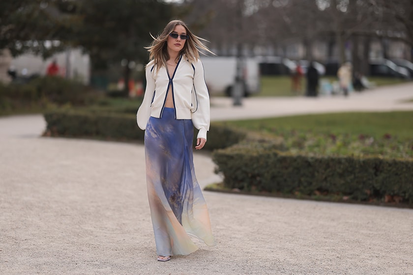 Streetsnaps Paris Fashion Week Street Style 2023 fw Spring Outfit