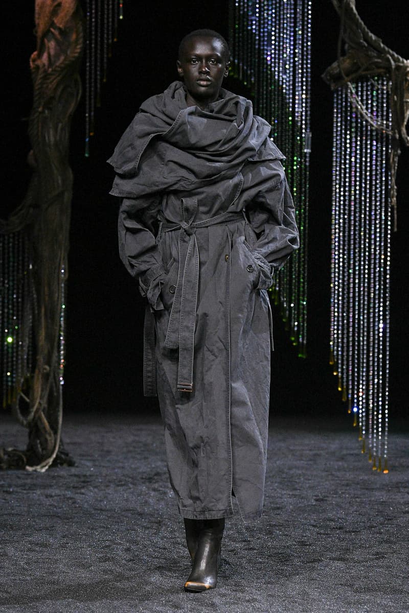 PFW Acne Studios 2023 fall winter show Fashion Week