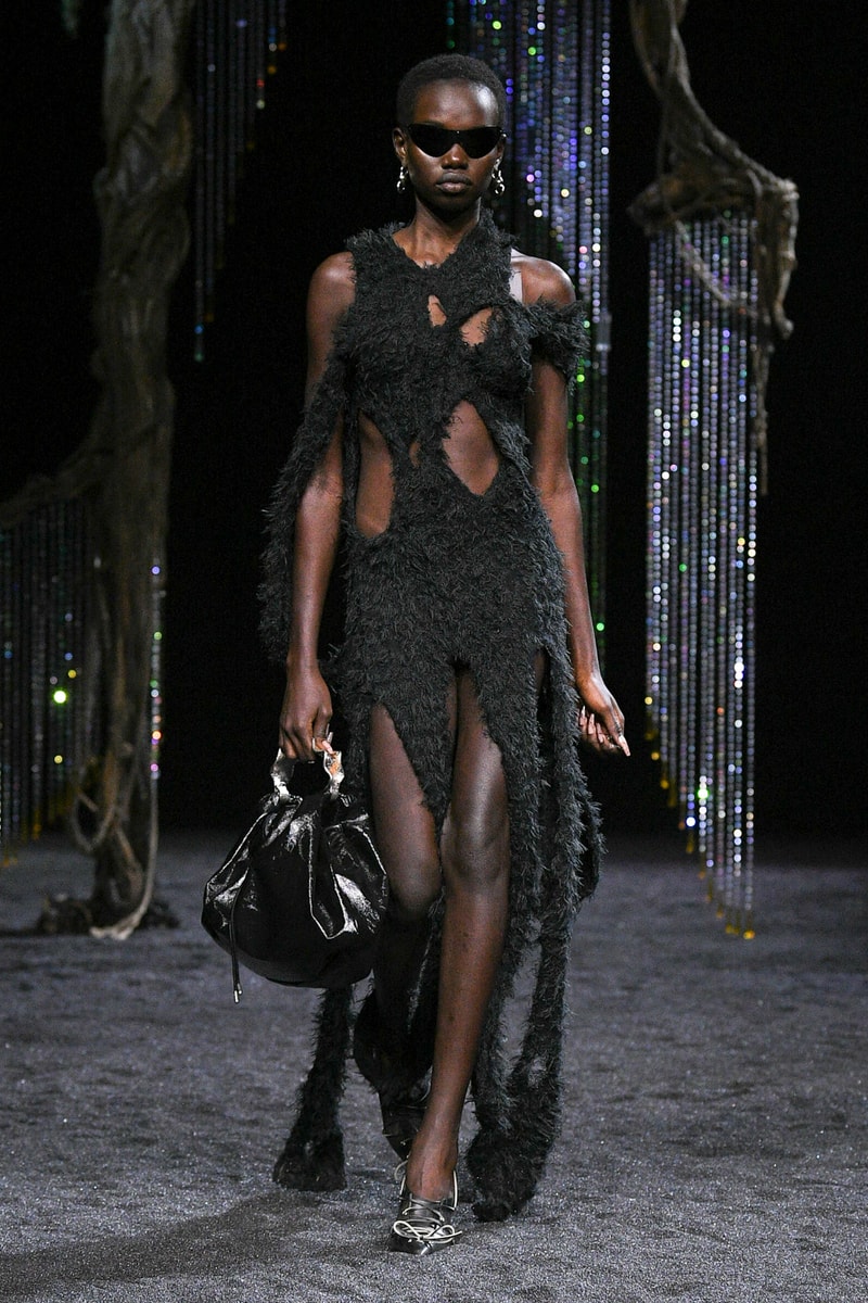 PFW Acne Studios 2023 fall winter show Fashion Week