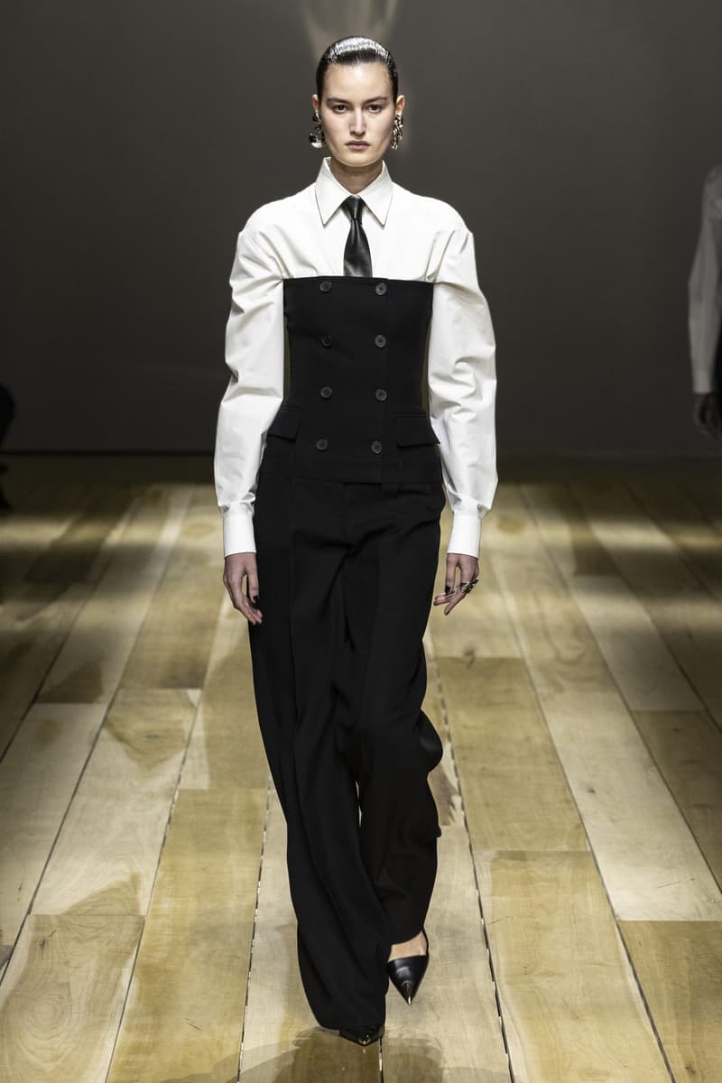 PFW Paris Fashion Week 巴黎時裝週 FW23 2023 秋冬系列 時裝展 時裝週 Alexander McQueen Sarah Burton