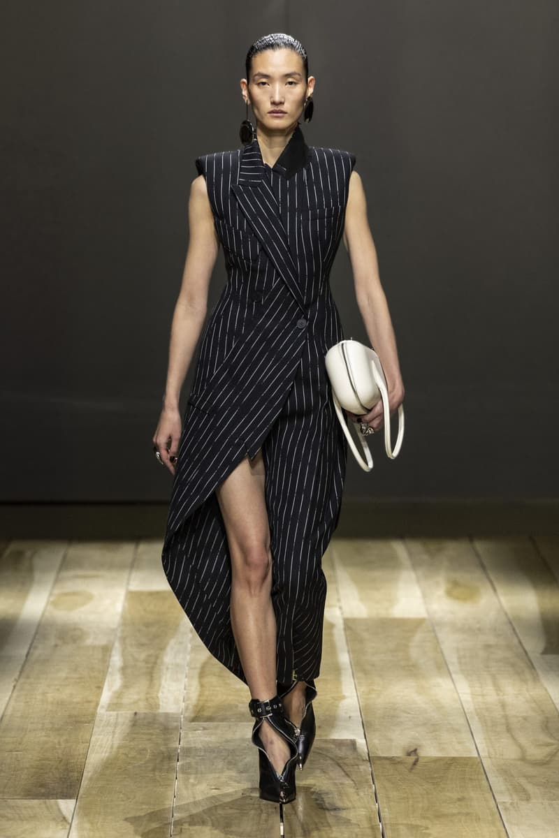 PFW Paris Fashion Week 巴黎時裝週 FW23 2023 秋冬系列 時裝展 時裝週 Alexander McQueen Sarah Burton