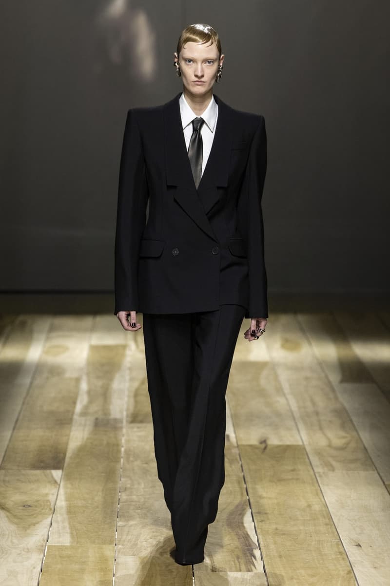 PFW Paris Fashion Week 巴黎時裝週 FW23 2023 秋冬系列 時裝展 時裝週 Alexander McQueen Sarah Burton