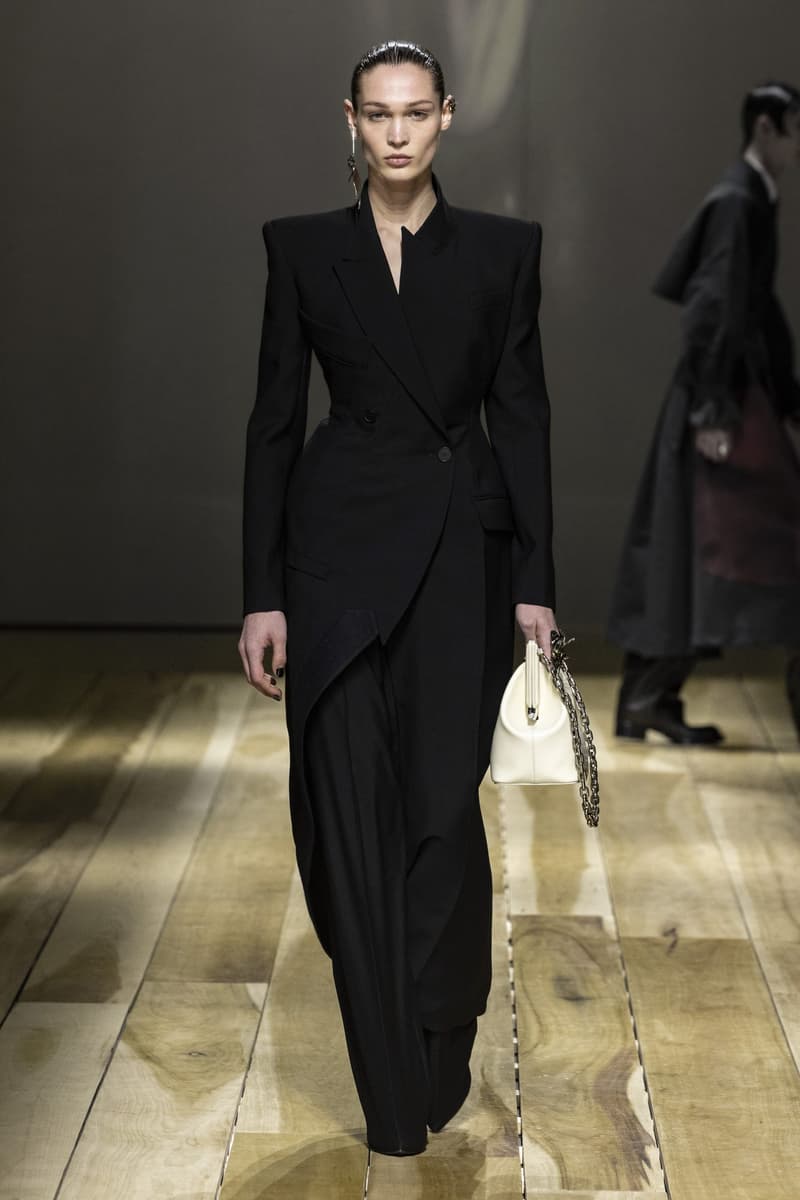 PFW Paris Fashion Week 巴黎時裝週 FW23 2023 秋冬系列 時裝展 時裝週 Alexander McQueen Sarah Burton