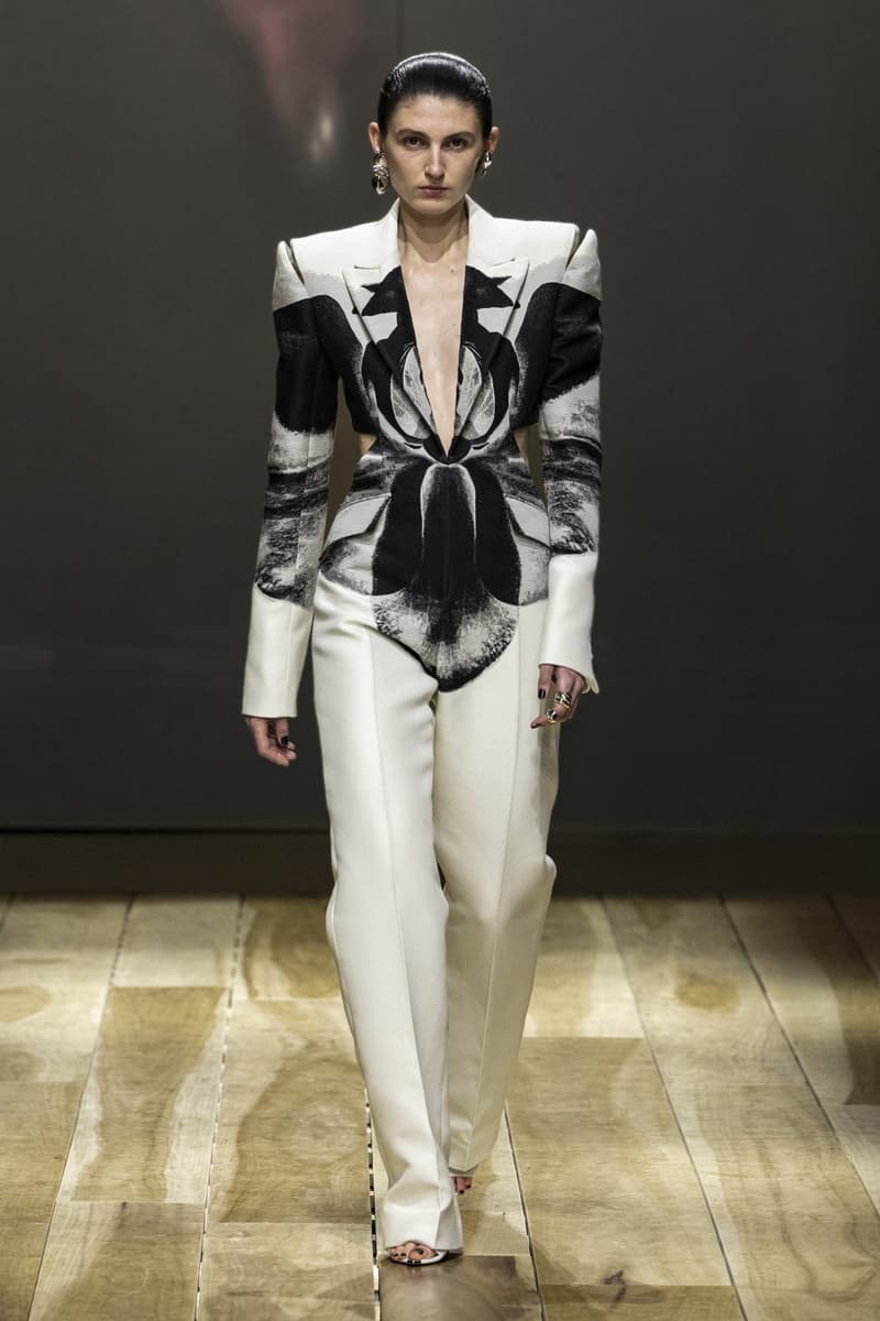 PFW Paris Fashion Week 巴黎時裝週 FW23 2023 秋冬系列 時裝展 時裝週 Alexander McQueen Sarah Burton