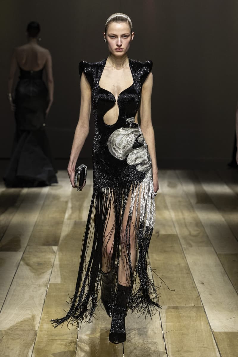 PFW Paris Fashion Week 巴黎時裝週 FW23 2023 秋冬系列 時裝展 時裝週 Alexander McQueen Sarah Burton 