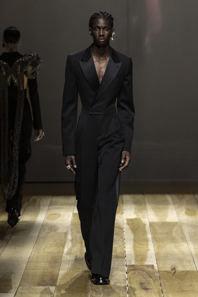 PFW Paris Fashion Week 巴黎時裝週 FW23 2023 秋冬系列 時裝展 時裝週 Alexander McQueen Sarah Burton