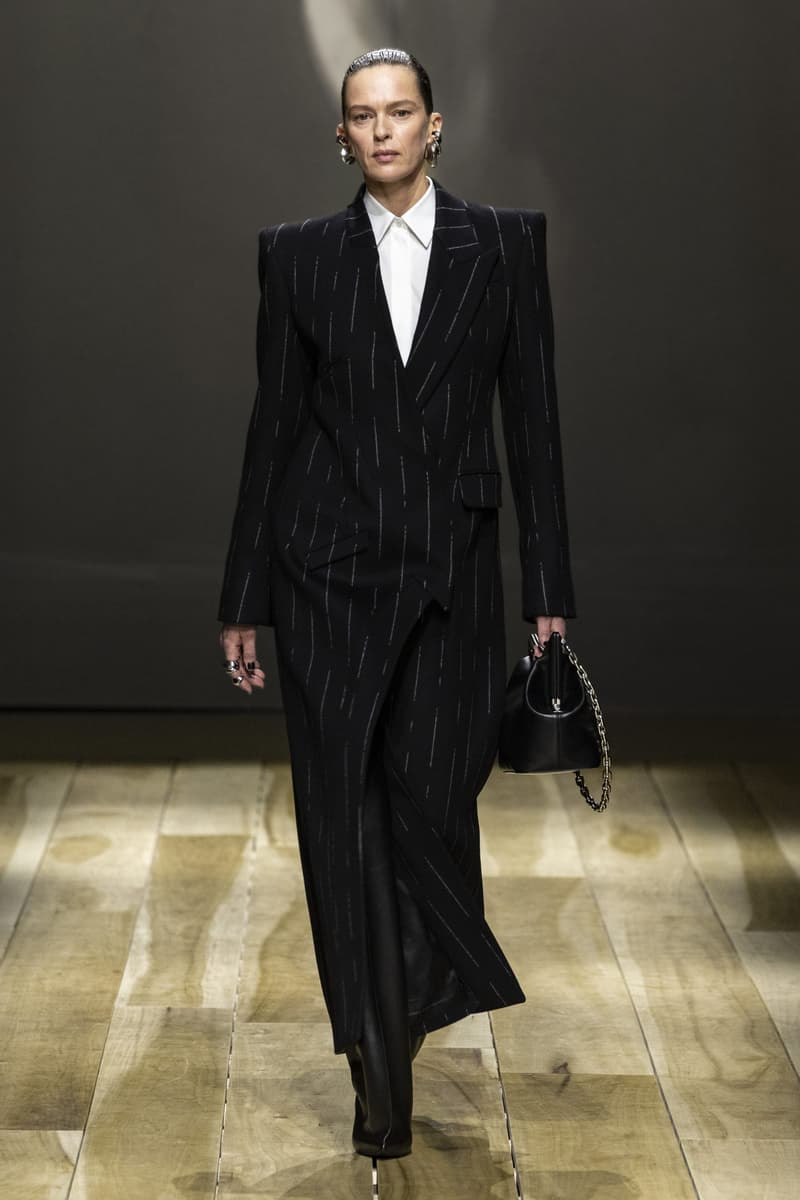 PFW Paris Fashion Week 巴黎時裝週 FW23 2023 秋冬系列 時裝展 時裝週 Alexander McQueen Sarah Burton