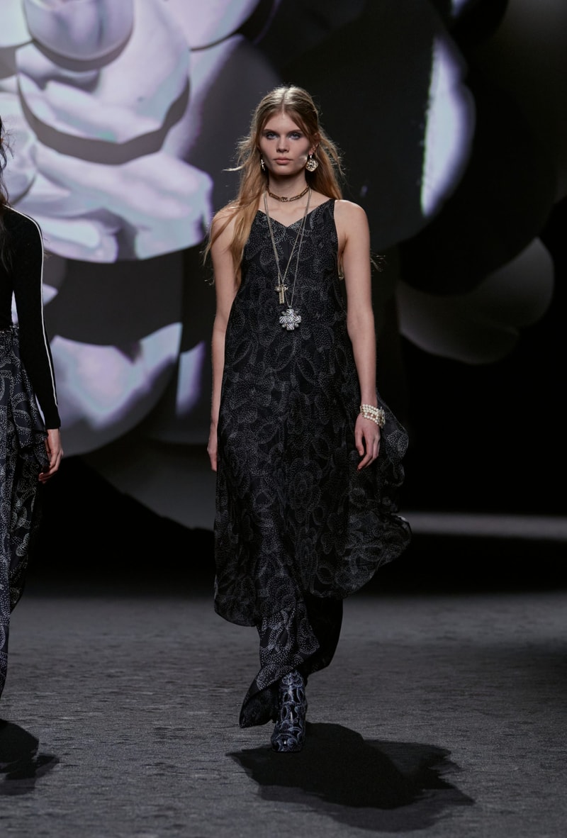  CHANEL 2023fw pfw