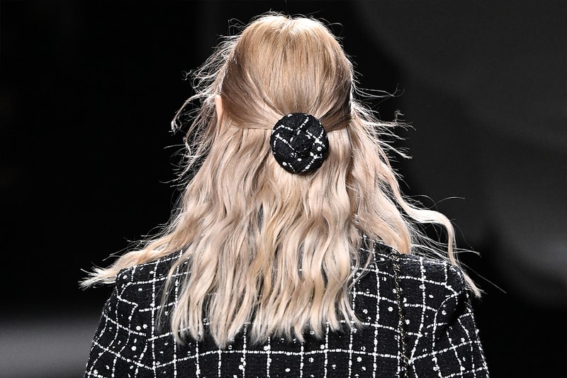 chanel 23fw pfw half up hairstyles hair styling tips