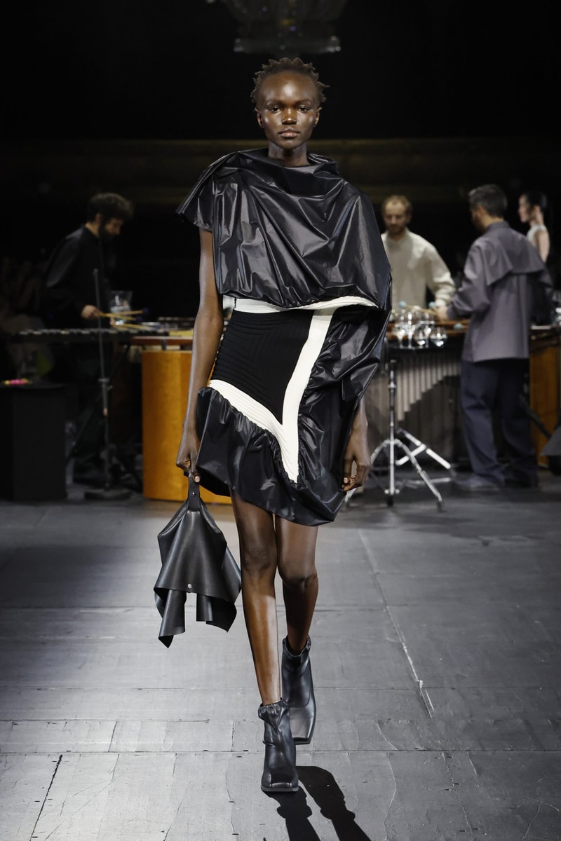 PFW Paris Fashion Week 巴黎時裝週 FW23 2023 秋冬系列 時裝展 時裝週 ISSEY MIYAKE 雲浩影
