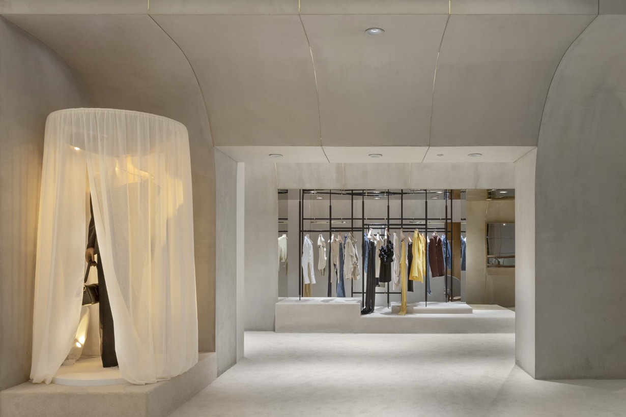 Jacquemus taipei art haus pop up store handbags 2023 ss