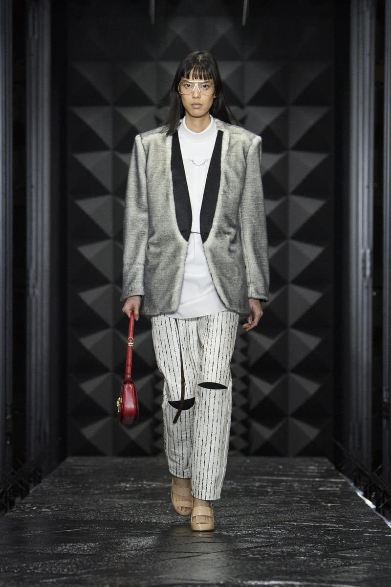 Louis Vuitton 2023fw paris fashion week 