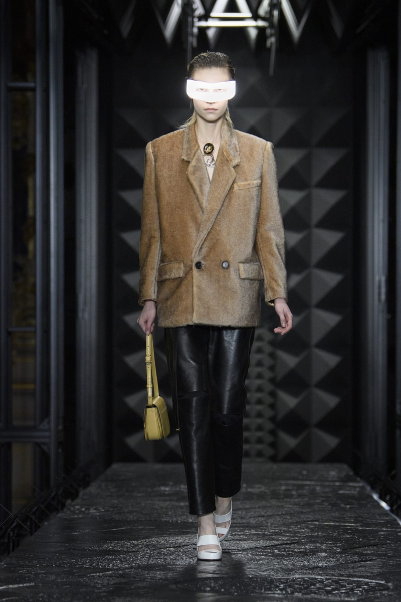 Louis Vuitton 2023fw paris fashion week 