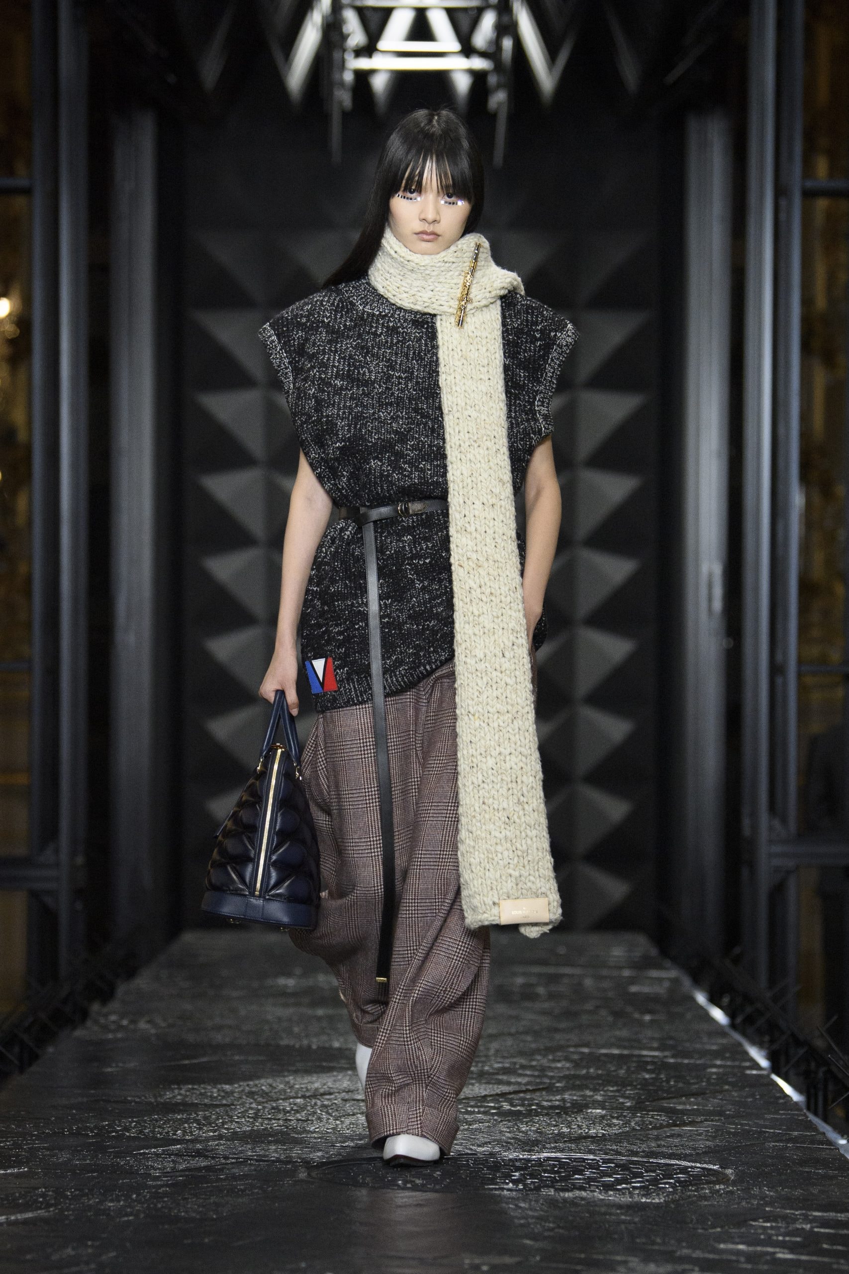 Louis Vuitton 2023fw paris fashion week 