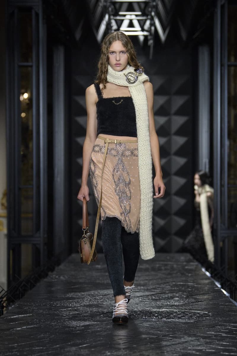 Louis Vuitton 2023fw paris fashion week 