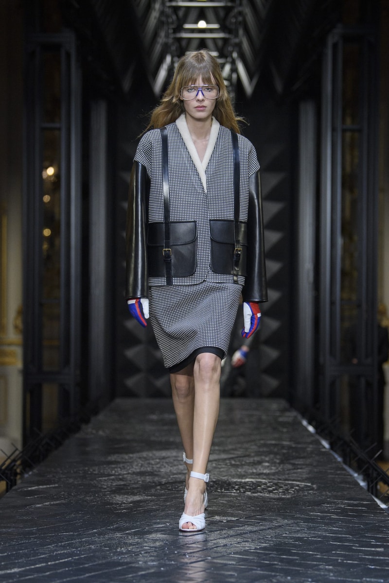 Louis Vuitton 2023fw paris fashion week 