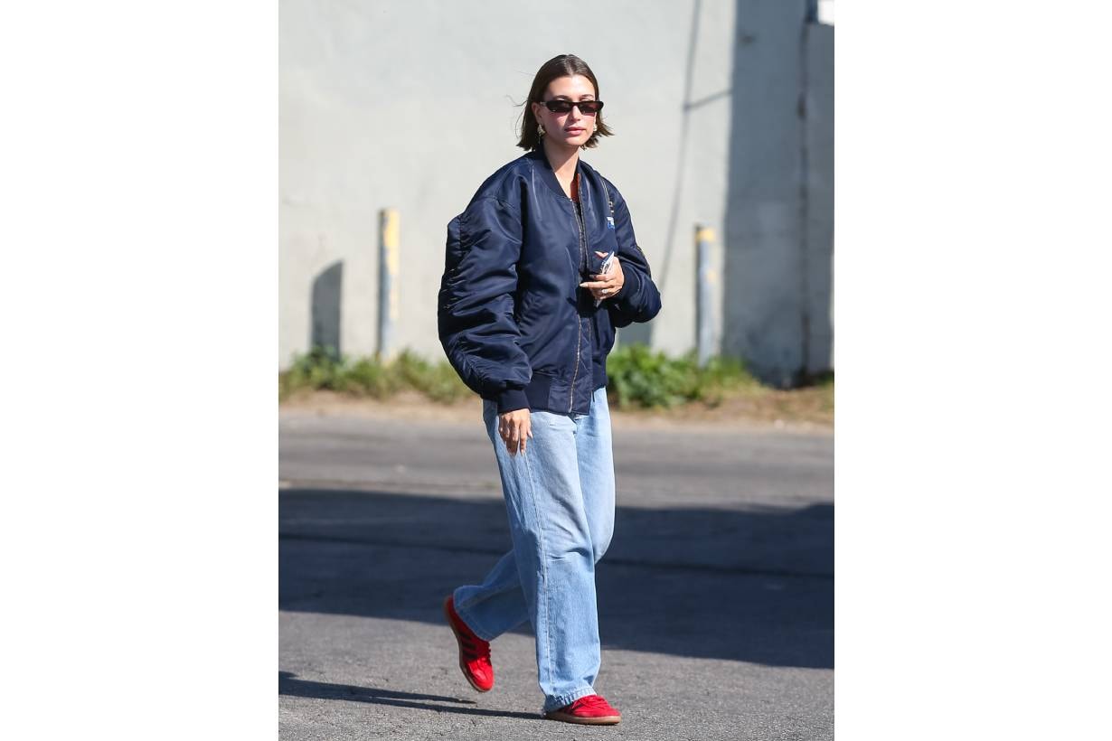 Sunglasses 太陽眼鏡 GUCCI Valentino Balmain Chloe Gentle Monster PUYI Gigi Hadid Bella Hadid Anne Hathaway Dua Lipa Taylor Swift Angelina Jolie Hailey Bieber