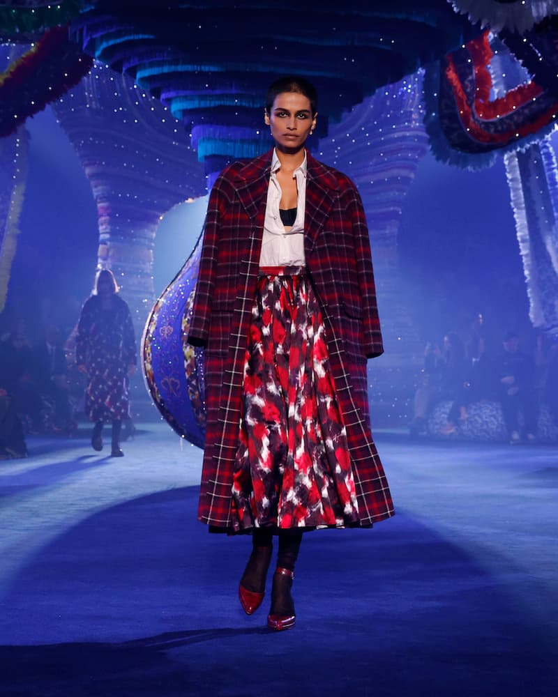 dior-paris-fashion-week-2023-fw-show-report-details-looks