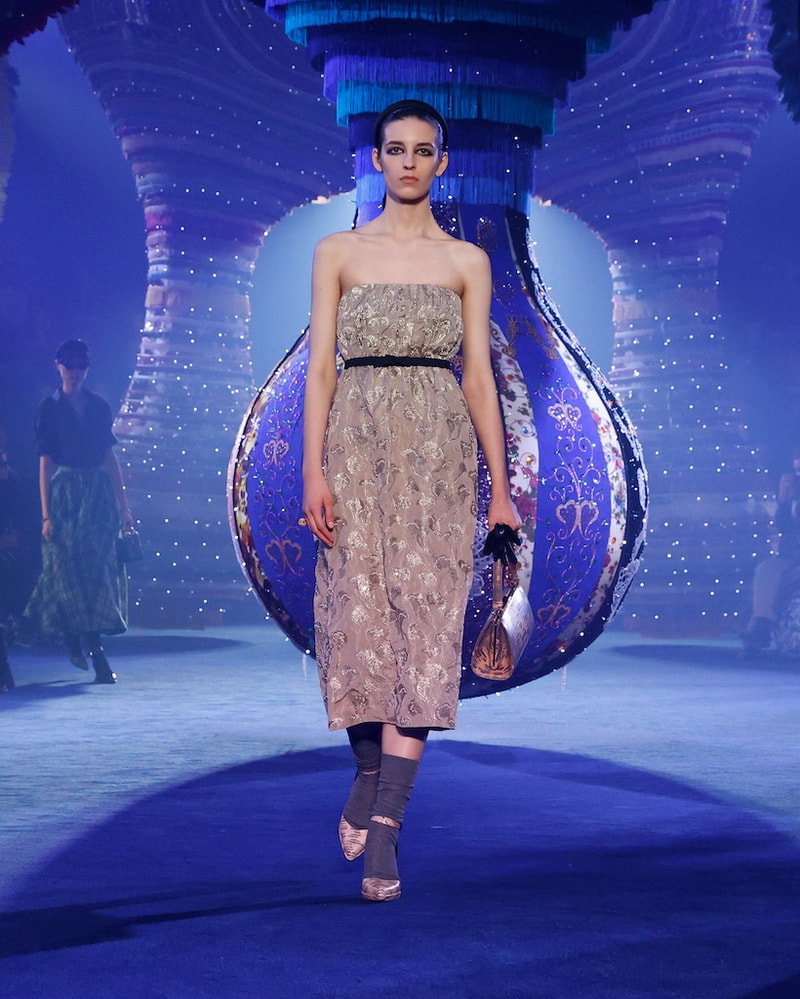dior-paris-fashion-week-2023-fw-show-report-details-looks