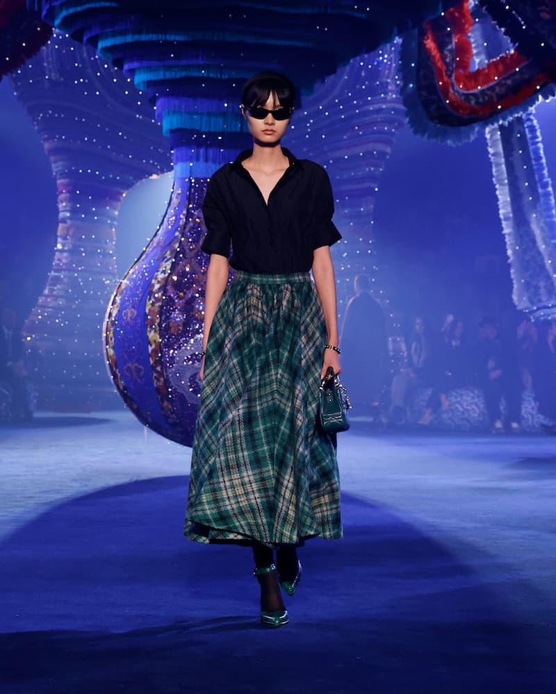 dior-paris-fashion-week-2023-fw-show-report-details-looks
