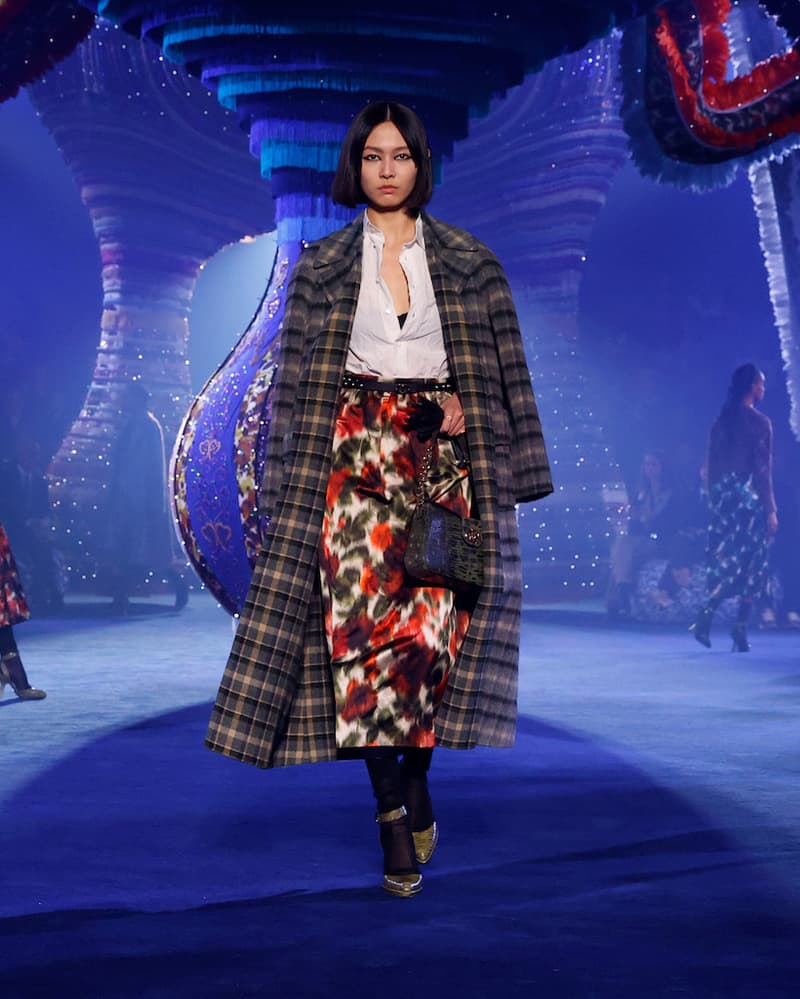 dior-paris-fashion-week-2023-fw-show-report-details-looks