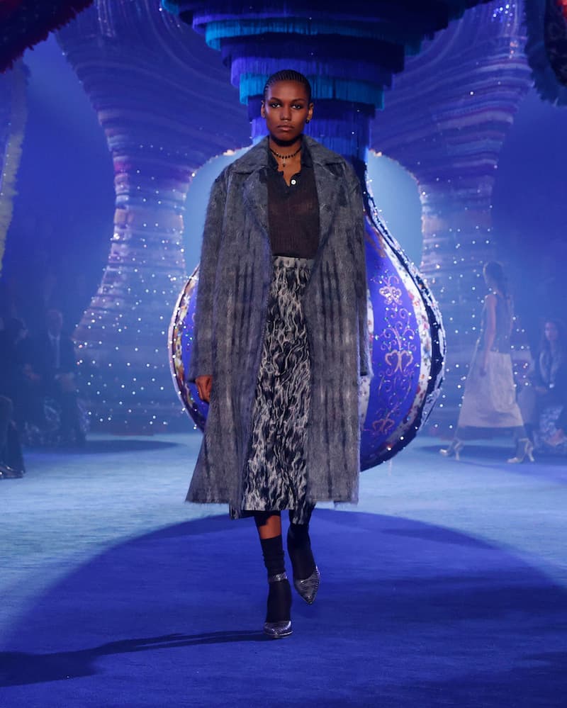 dior-paris-fashion-week-2023-fw-show-report-details-looks