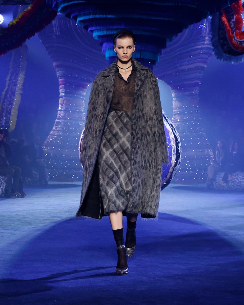 dior-paris-fashion-week-2023-fw-show-report-details-looks