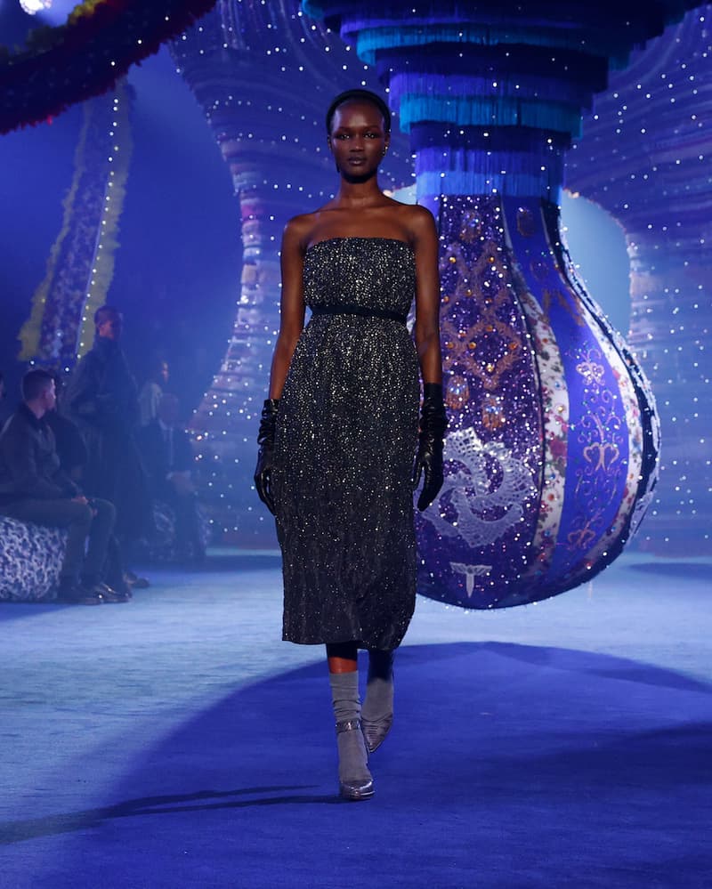 dior-paris-fashion-week-2023-fw-show-report-details-looks