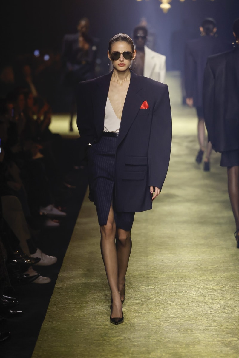 Saint Laurent  2023fw fashion show PFW