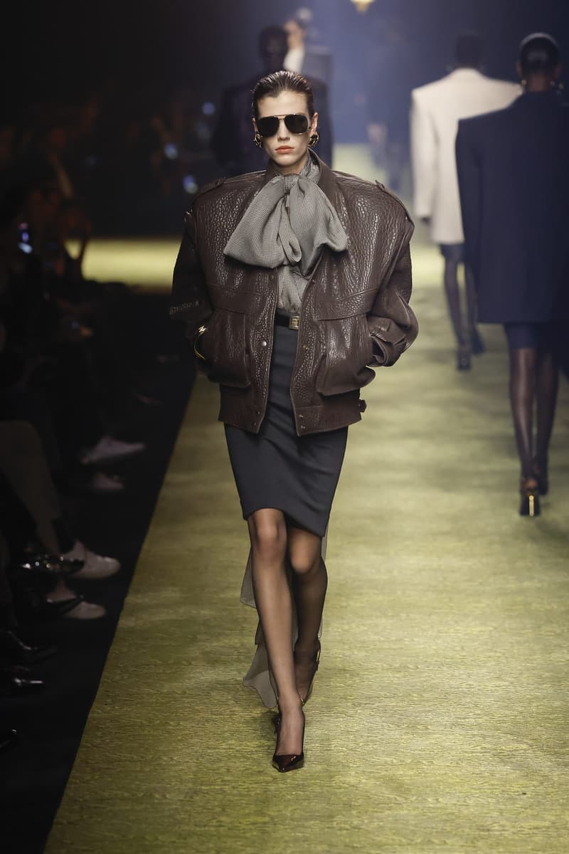 Saint Laurent 2023fw fashion show PFW