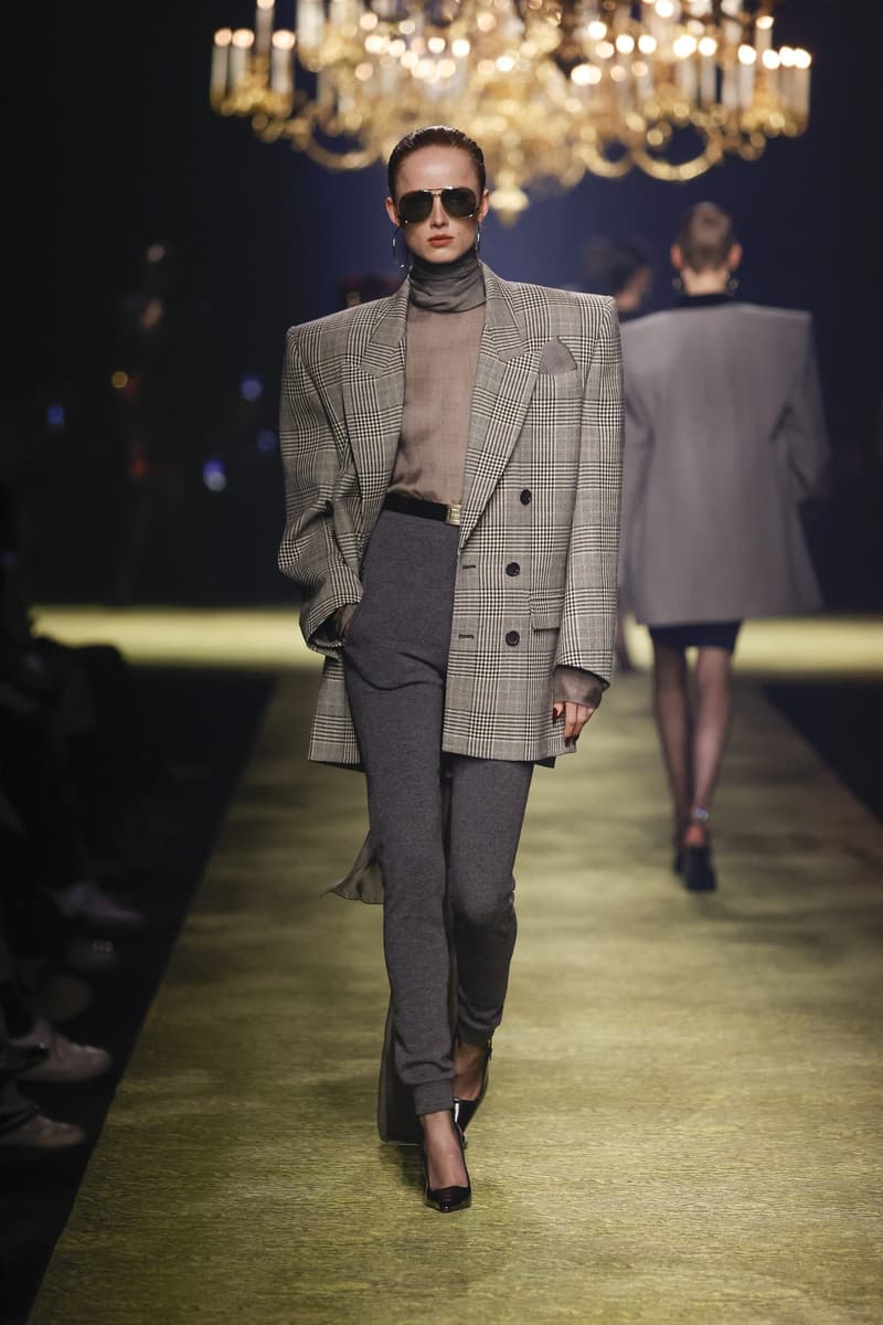 Saint Laurent 2023fw fashion show PFW