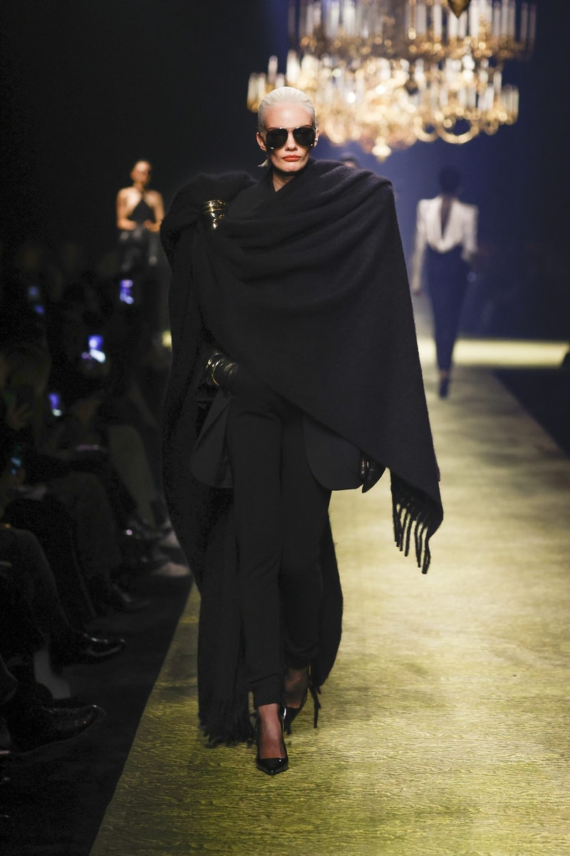 Saint Laurent  2023fw fashion show PFW