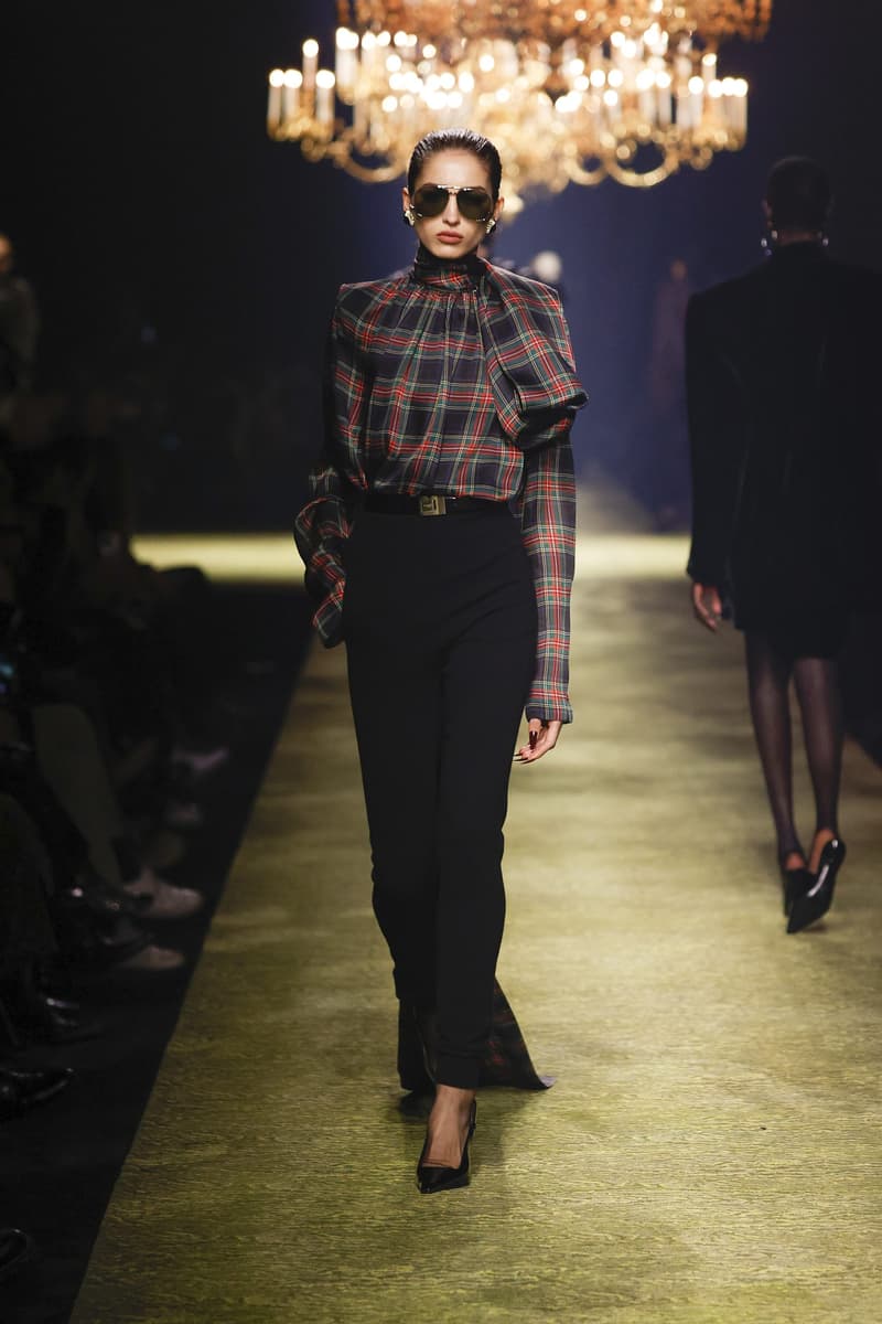 Saint Laurent 2023fw fashion show PFW