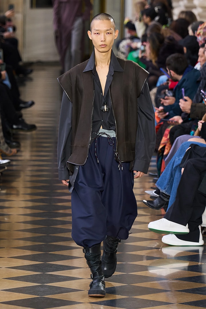 vivienne-westwood-fw23-fashion-show