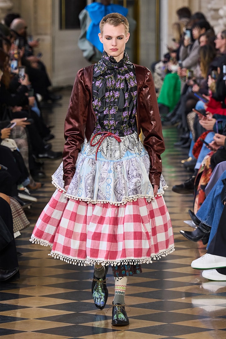 vivienne-westwood-fw23-fashion-show