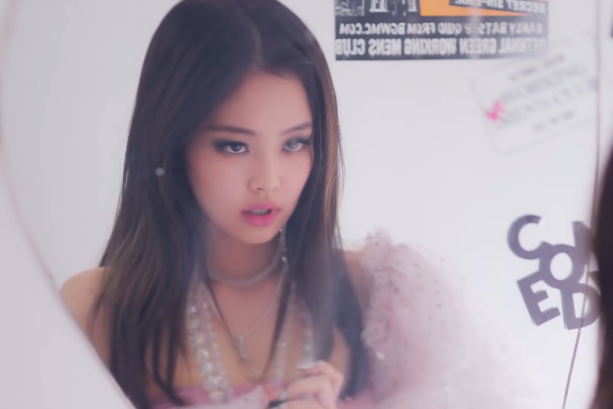 blackpink jennie solo rose on the ground jisoo flower solo mv similarities