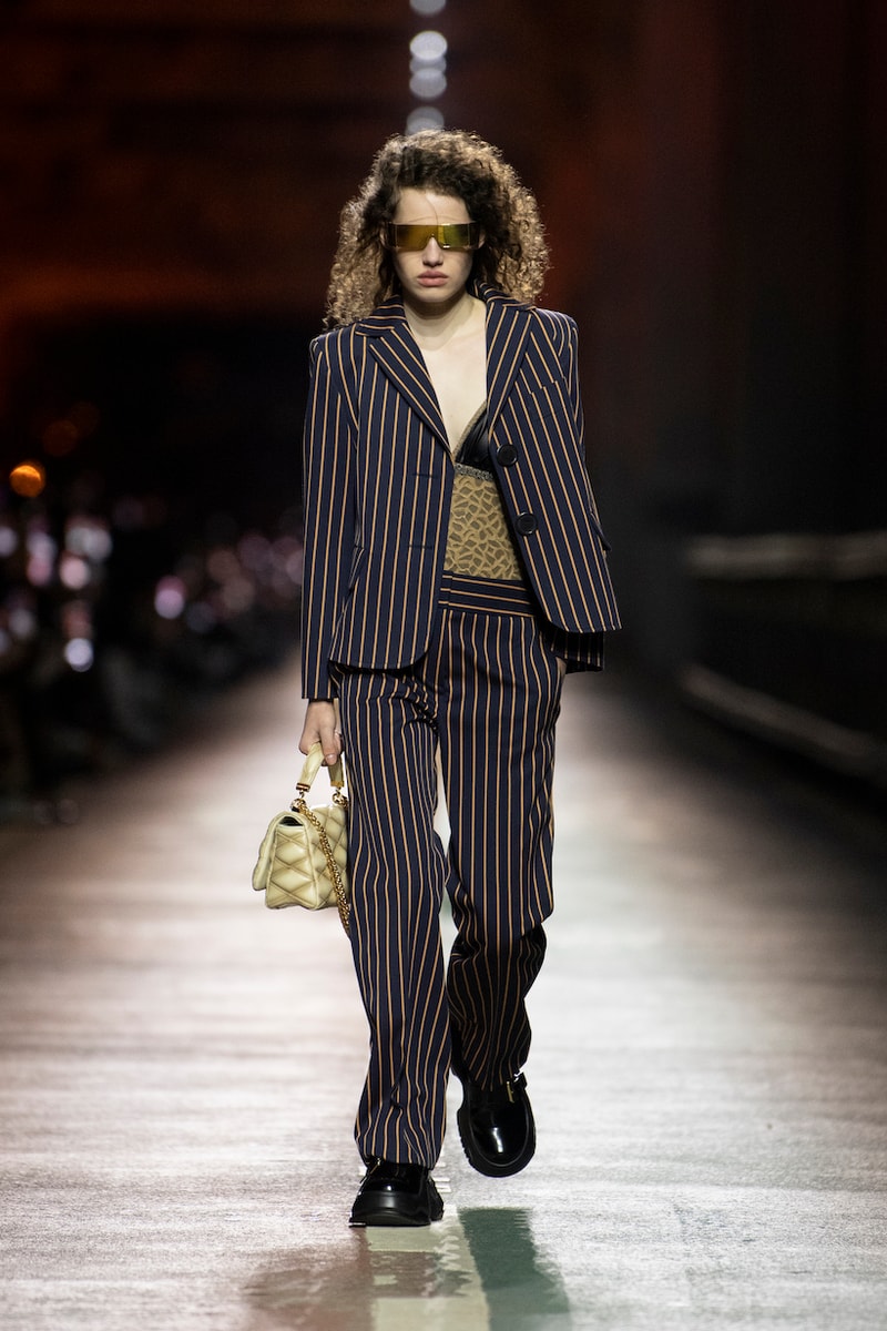 louis vuitton 2023 fall seoul runway show details handbags celebs squid game