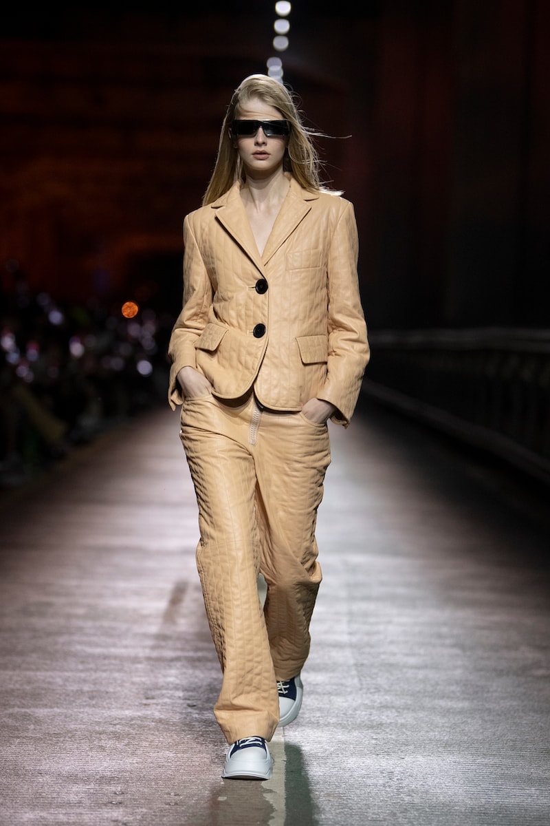 louis vuitton 2023 fall seoul runway show details handbags celebs squid game