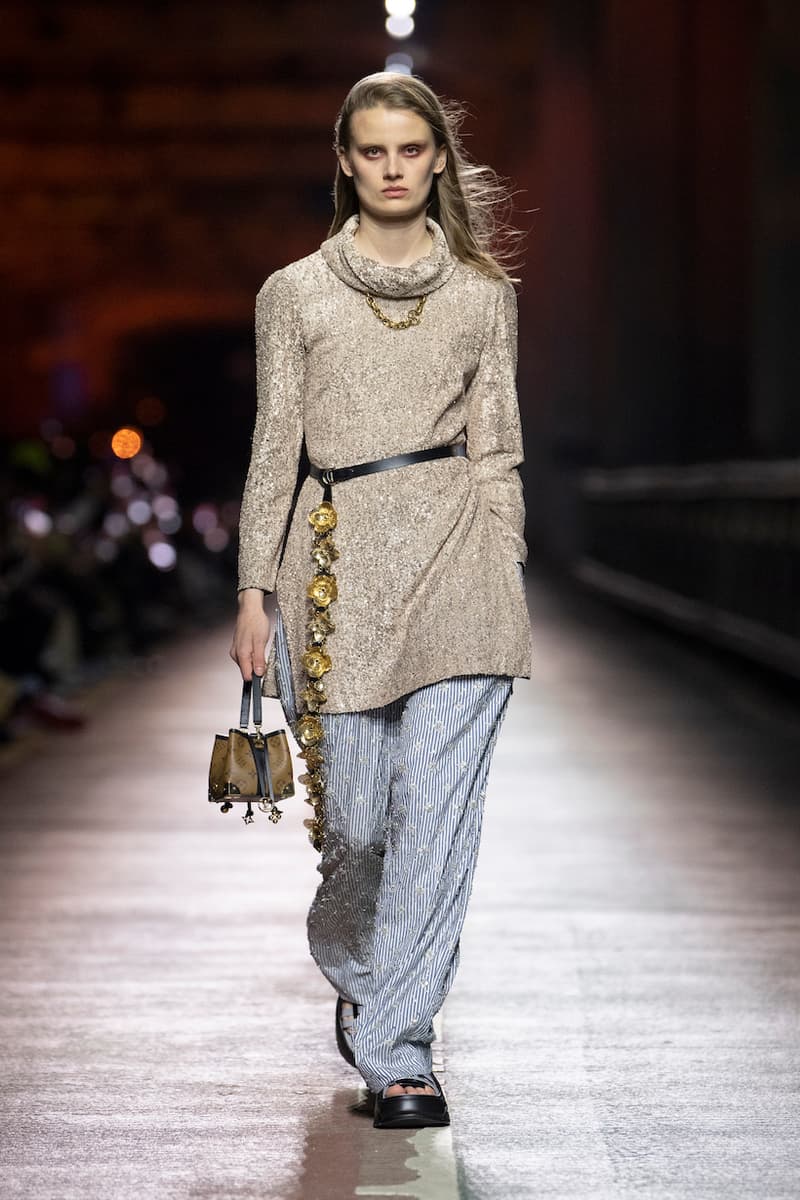 louis vuitton 2023 fall seoul runway show details handbags celebs squid game