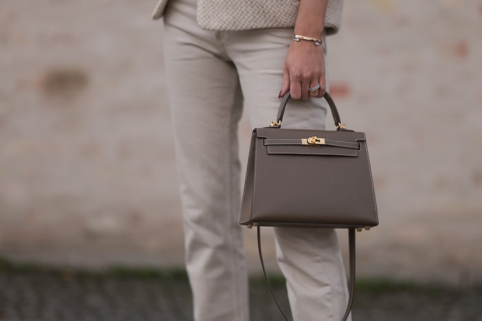 Hermès 首次市值突破 €2,000 億歐元,成為 LVMH 後全球第二大的奢侈品牌!