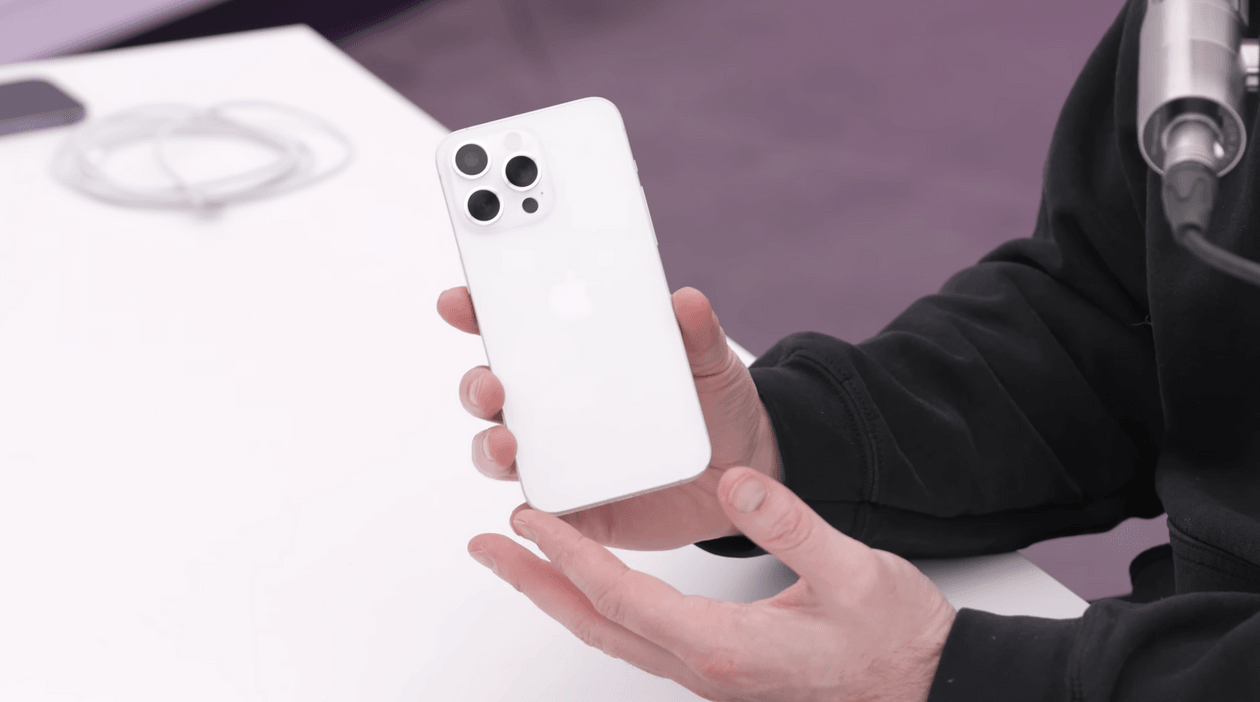apple-iphone-15-ultra-mockup-technology-first-look