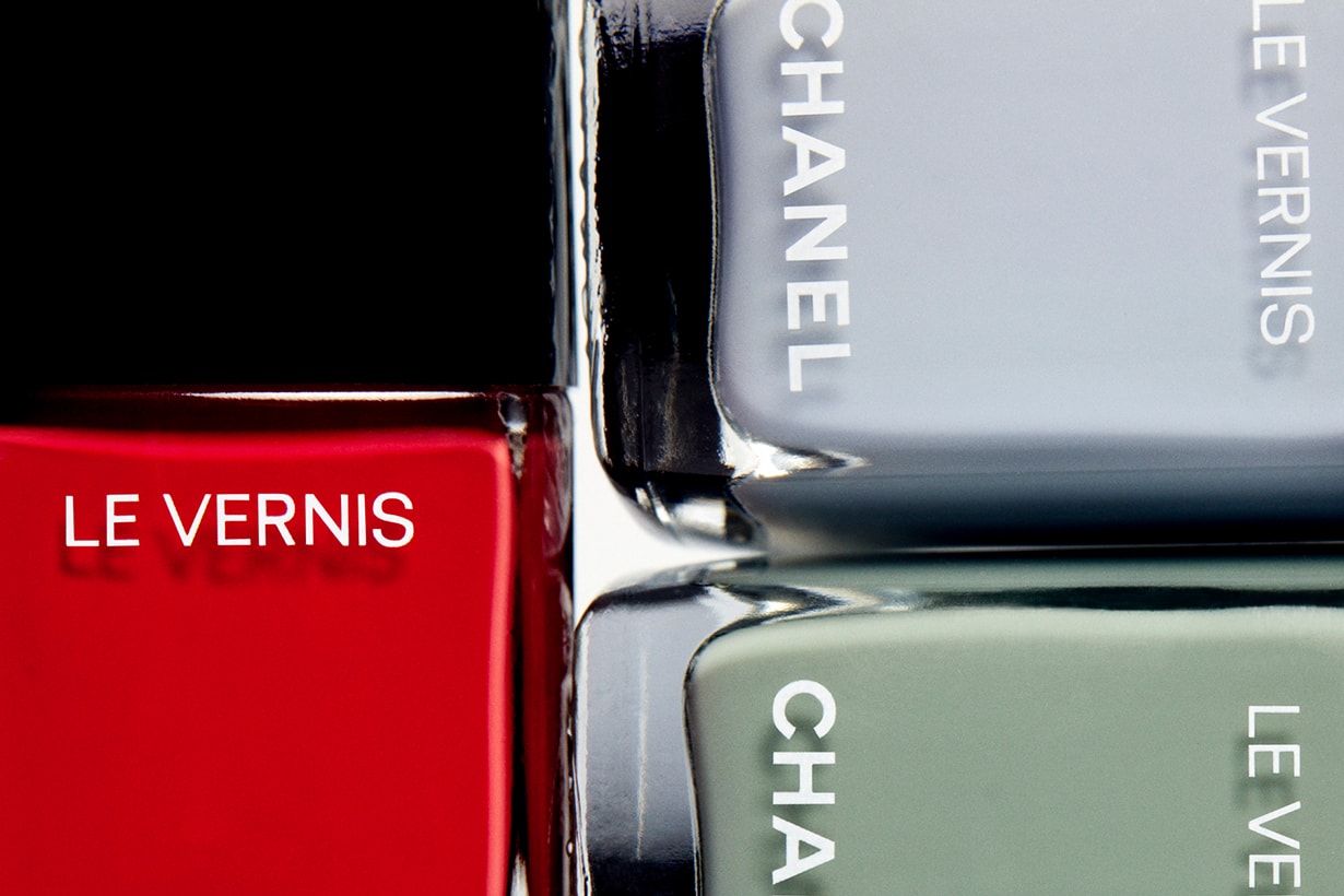 Chanel Beauty le vernis longwear nail colour 2023 ss