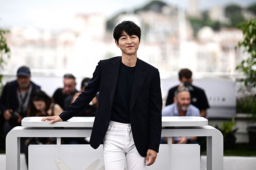 Festival de Cannes 2023 Song Joong-ki Kim Hyung-Seo Hopeless Red Carpet