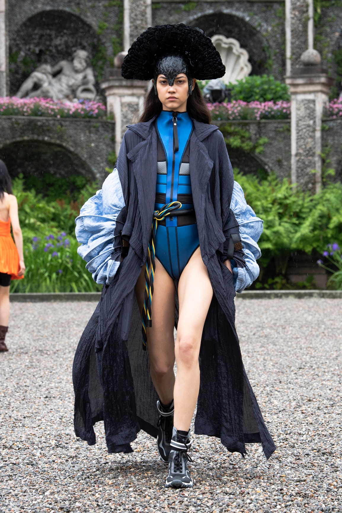 Louis Vuitton 2024 pre-spring fashion show runway
