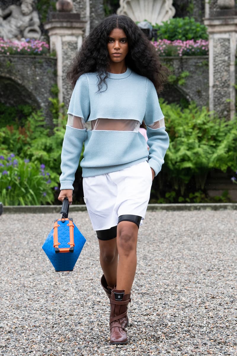 Louis Vuitton 2024 pre-spring fashion show runway