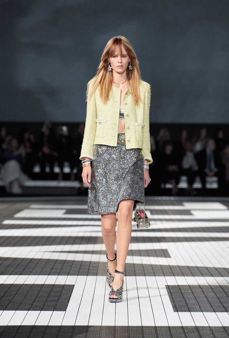 chanel 2024 Cruise fashion show runway