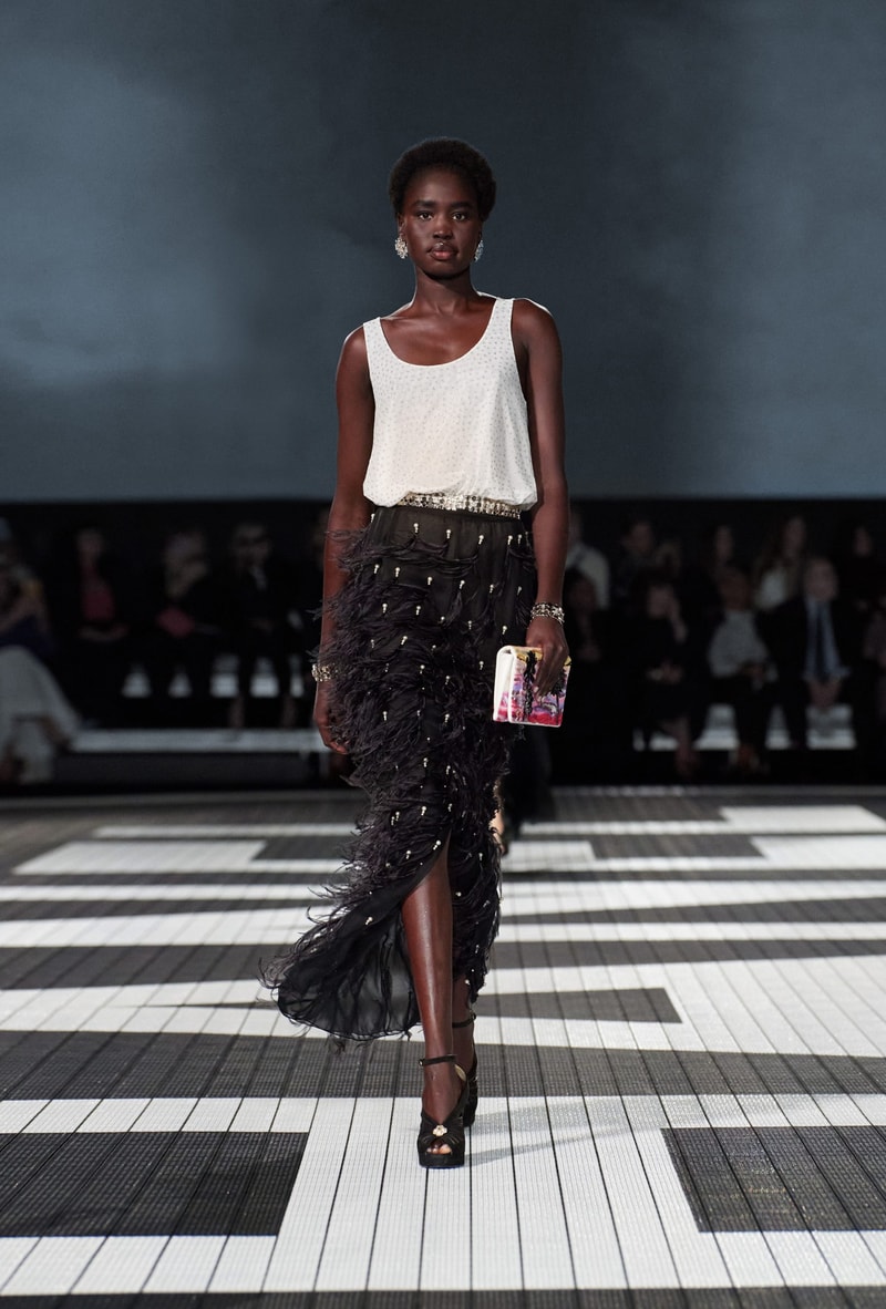 chanel 2024 Cruise fashion show runway