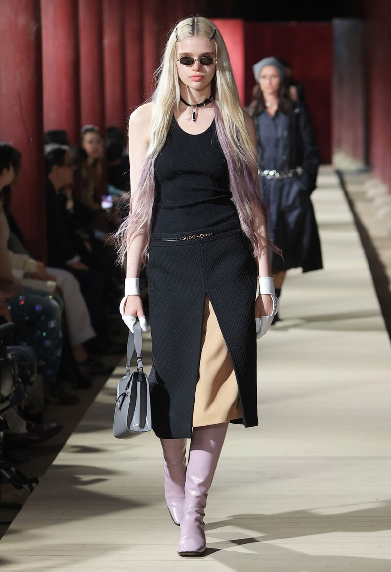 Gucci 2024 pre-spring fashion show runway 