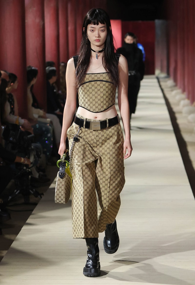 Gucci 2024 pre-spring fashion show runway 