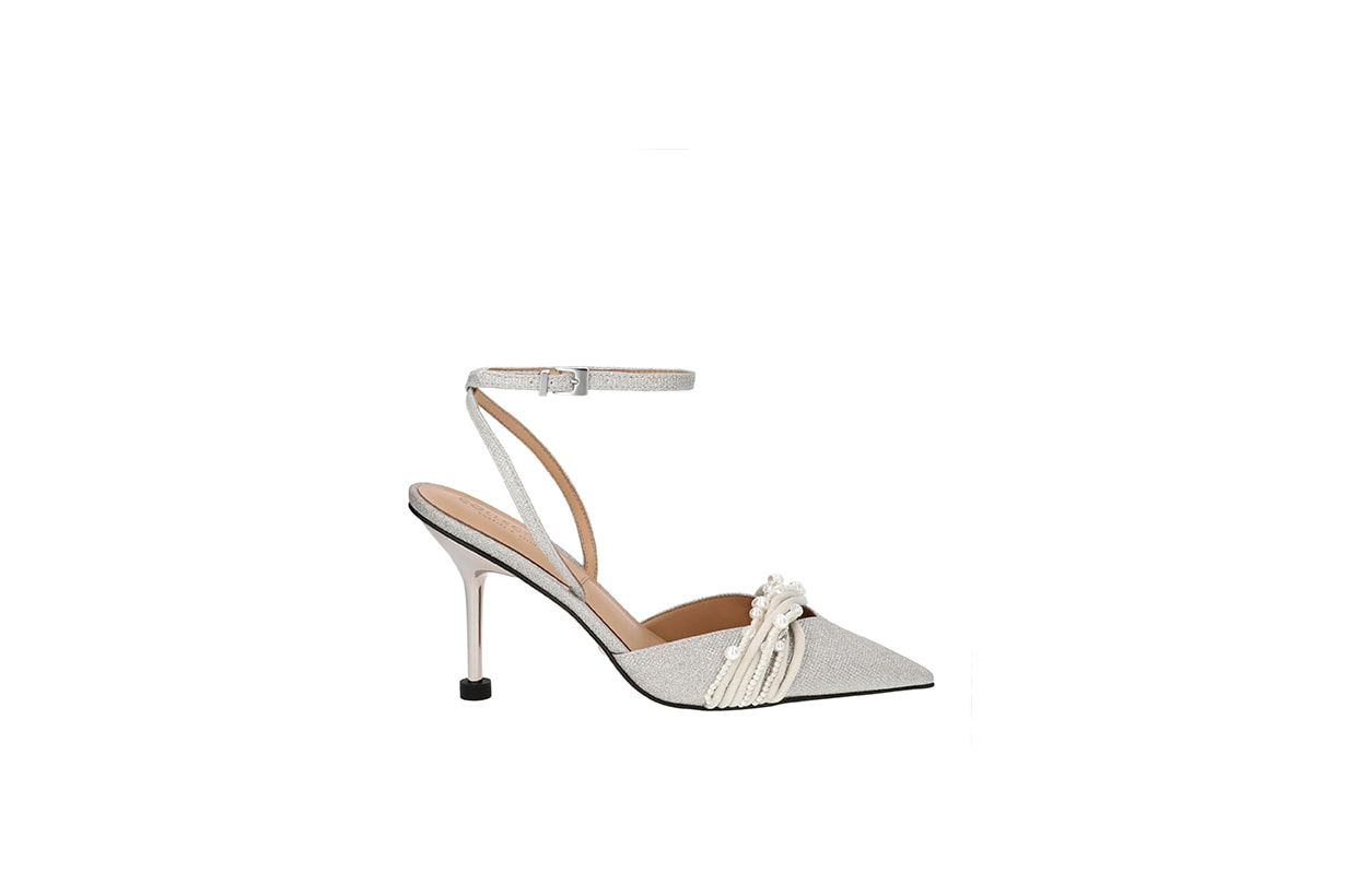 從 Charles & Keith 2023 婚禮系列,發現一款款白色夢幻婚鞋、手袋!